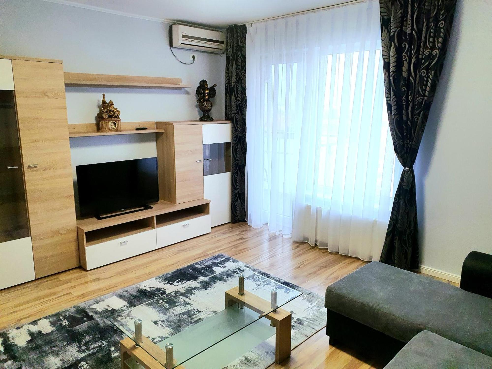 Appartamento Urban Retreat Luxury Hideaway Gran Varadino Esterno foto
