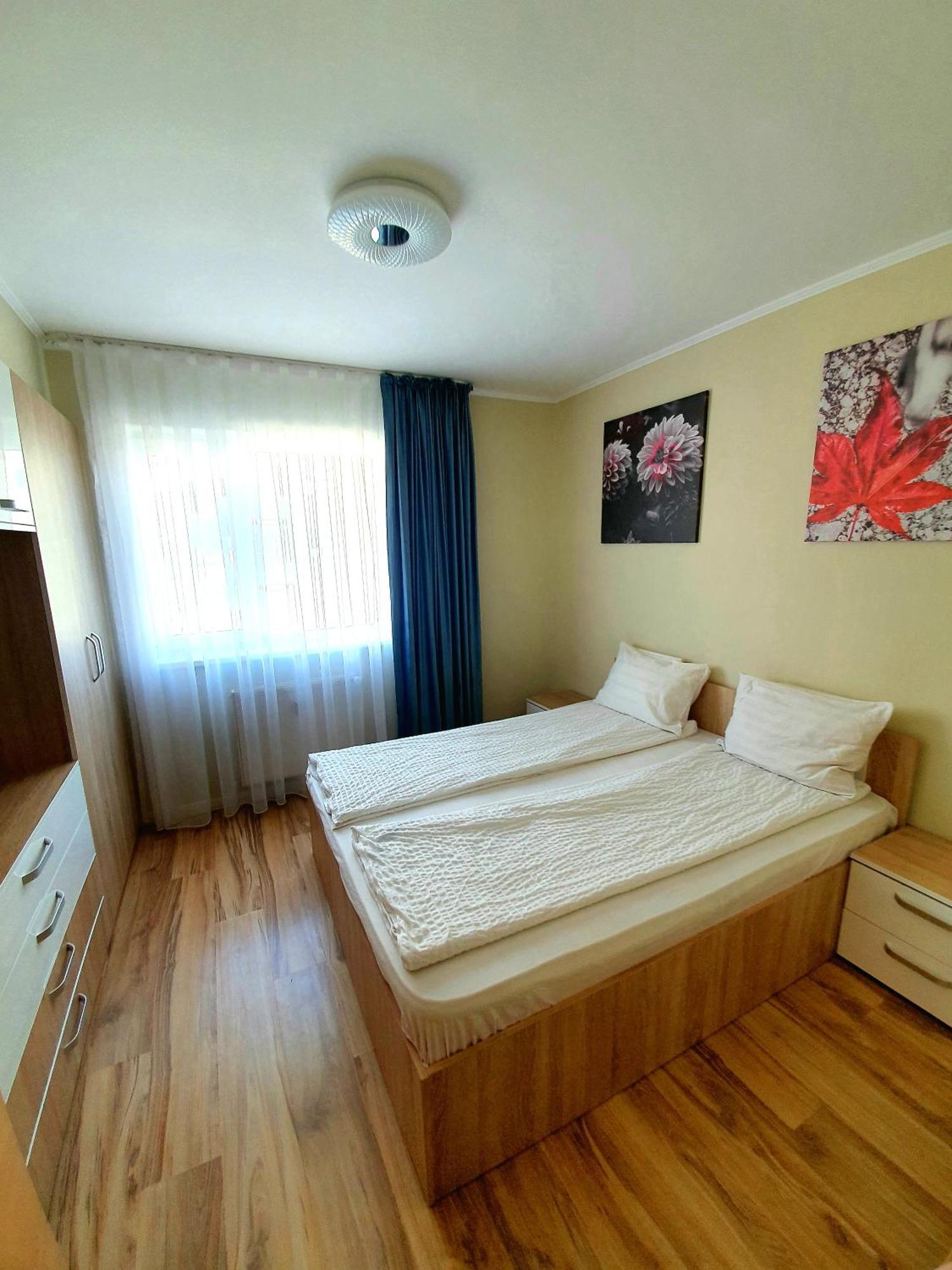 Appartamento Urban Retreat Luxury Hideaway Gran Varadino Esterno foto